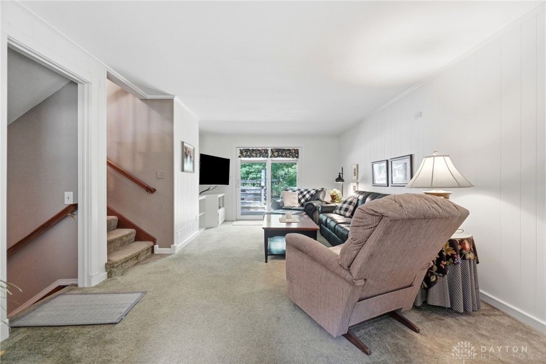 1107 Green Tree Drive