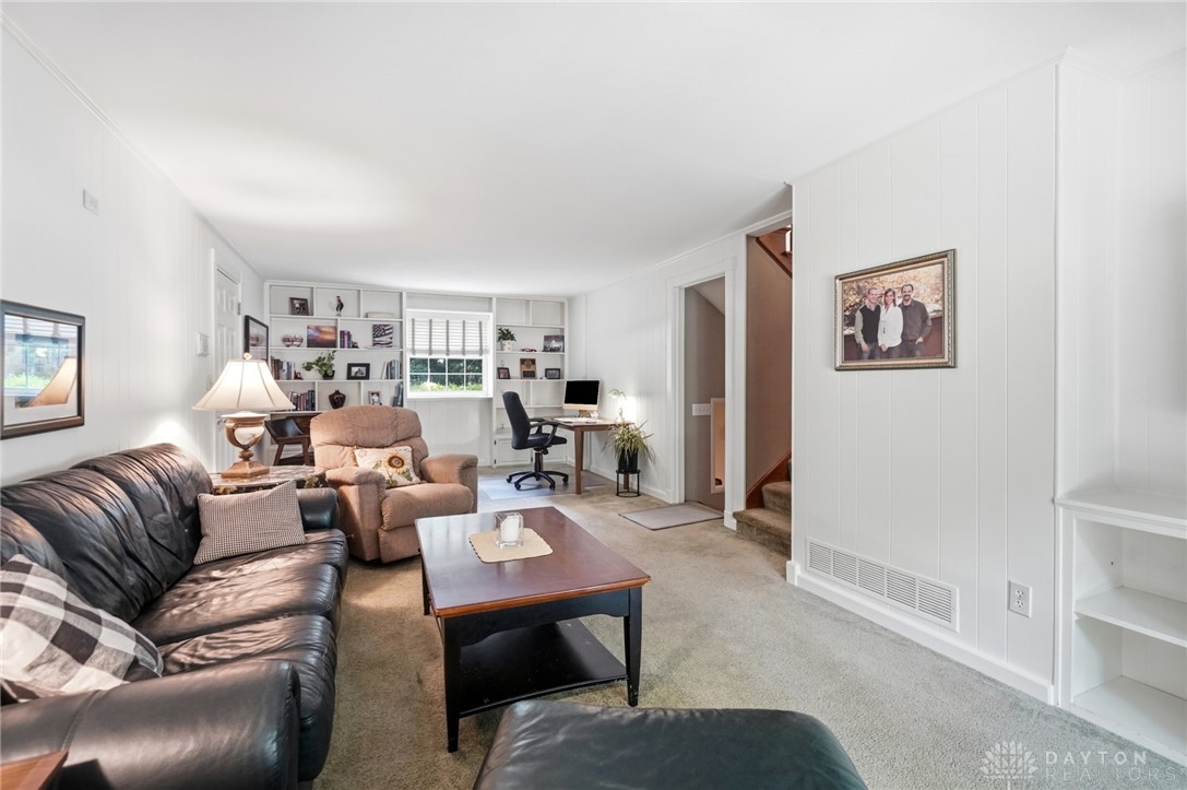 1107 Green Tree Drive