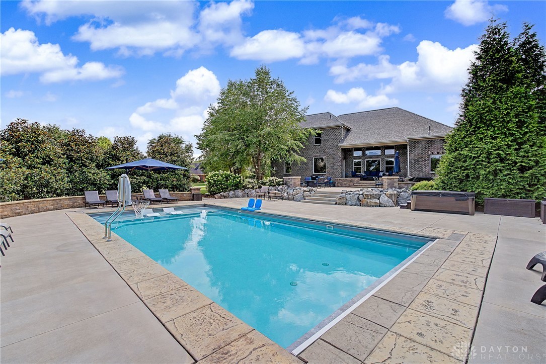 696 Treeline Court