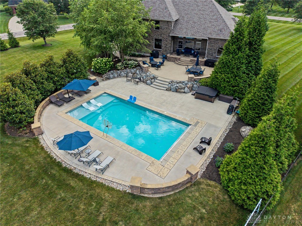 696 Treeline Court