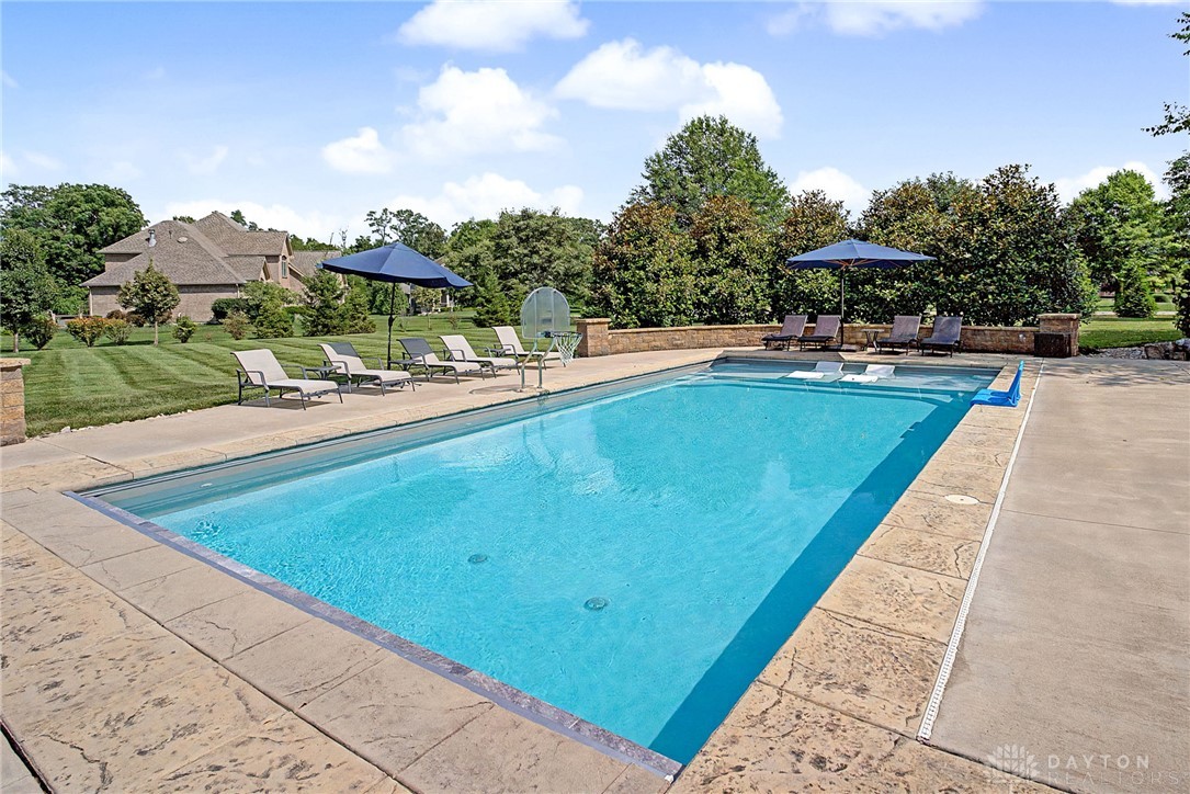 696 Treeline Court