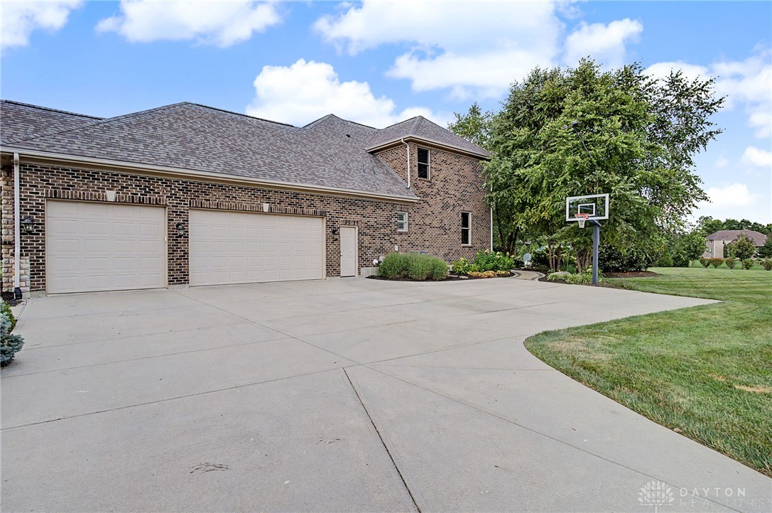 696 Treeline Court
