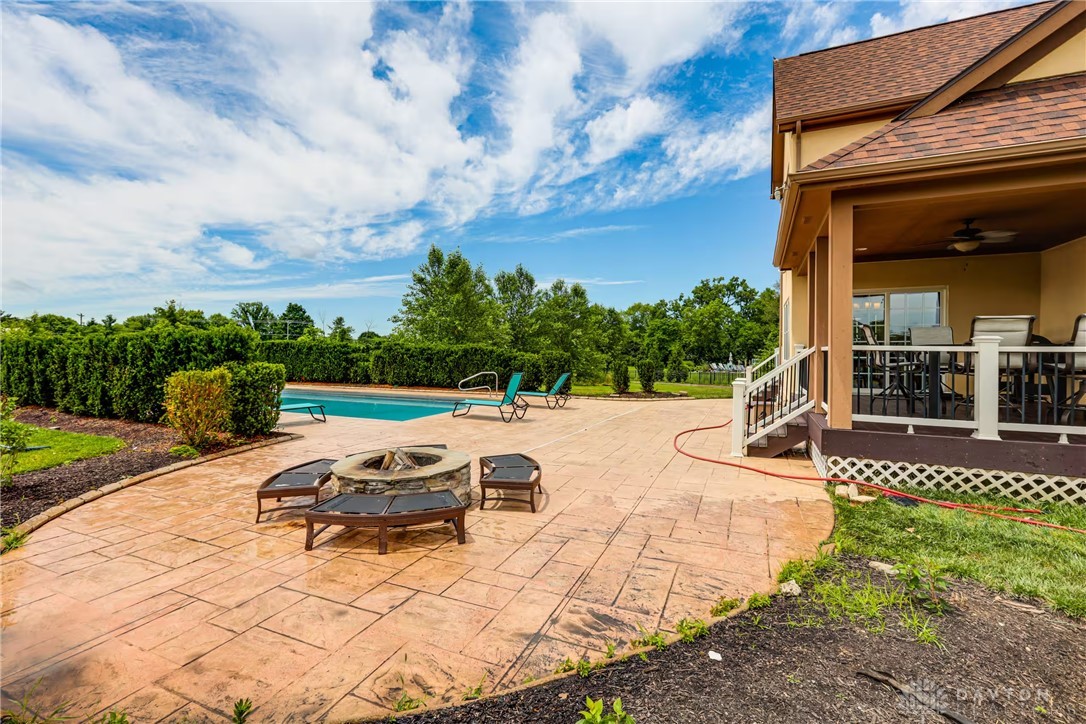 61 White Beech Court
