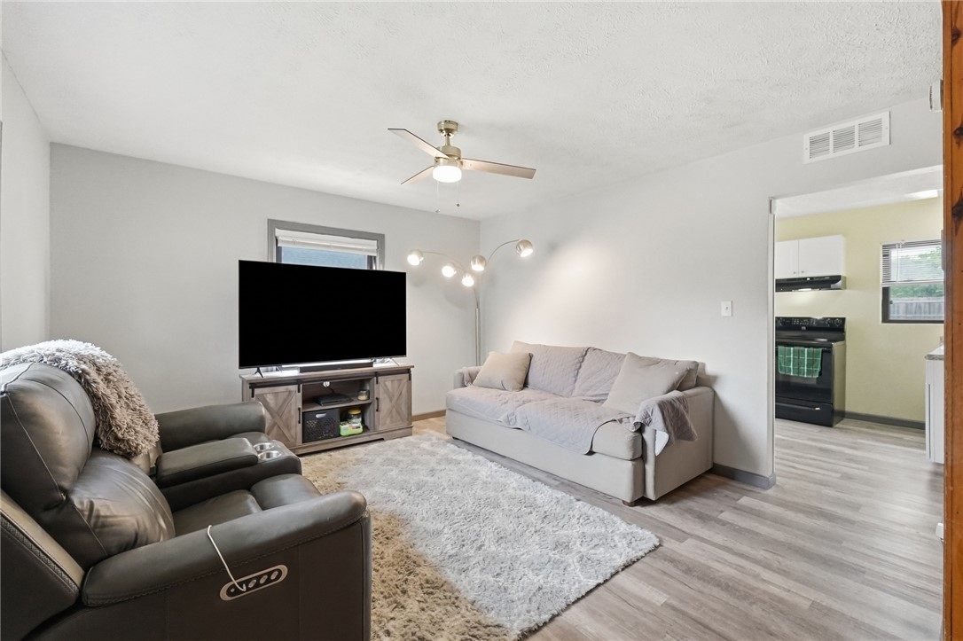 2465 Lehigh Place