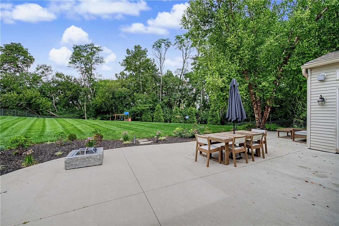 50 Bridgewater Drive