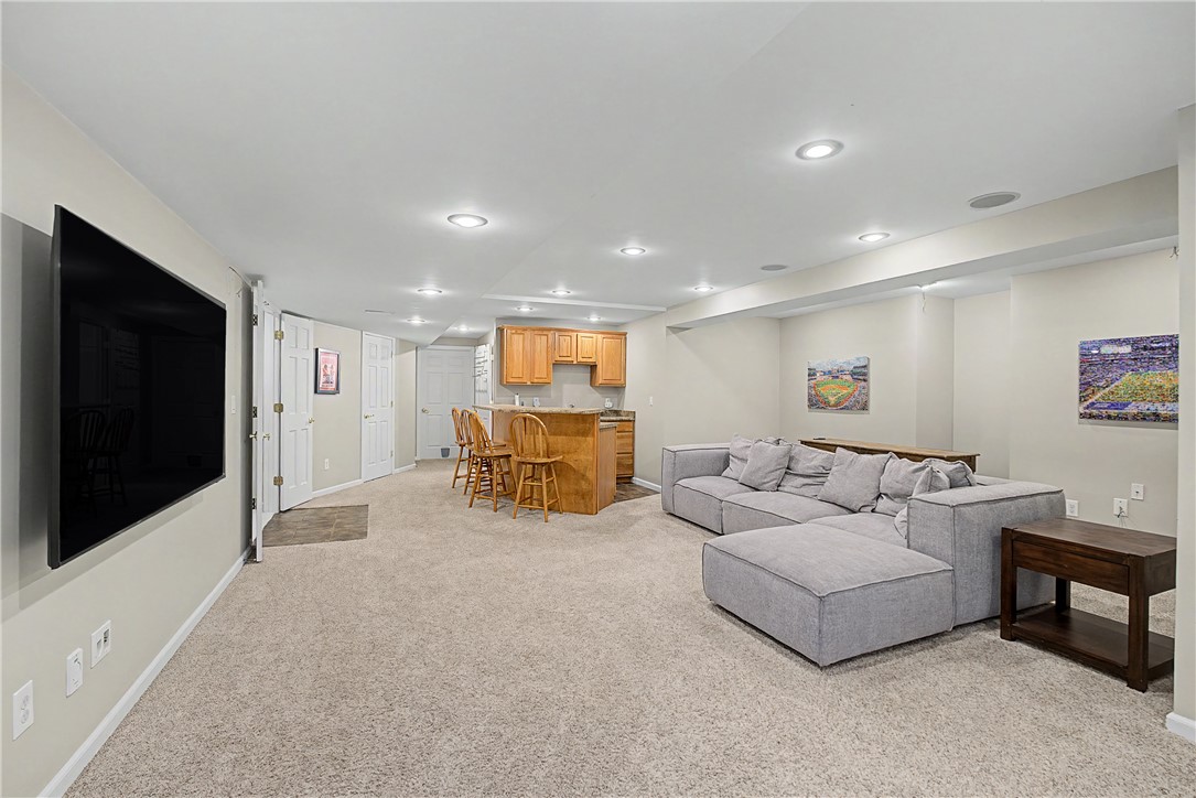 50 Bridgewater Drive