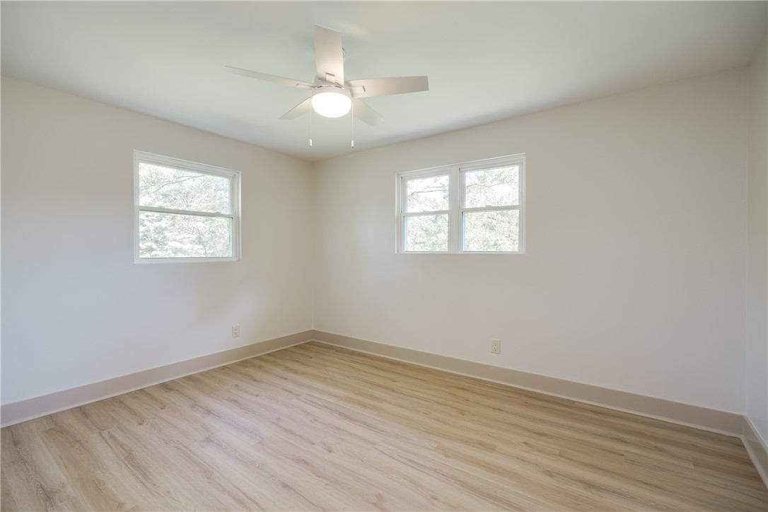 222 E Social Row Road
