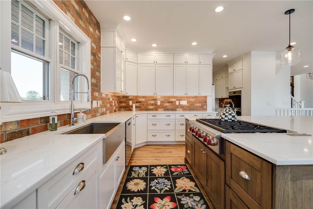 7828 Country View Lane