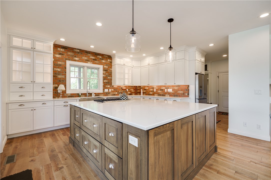 7828 Country View Lane