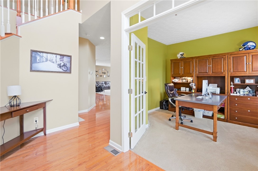 7452 Waterway Drive