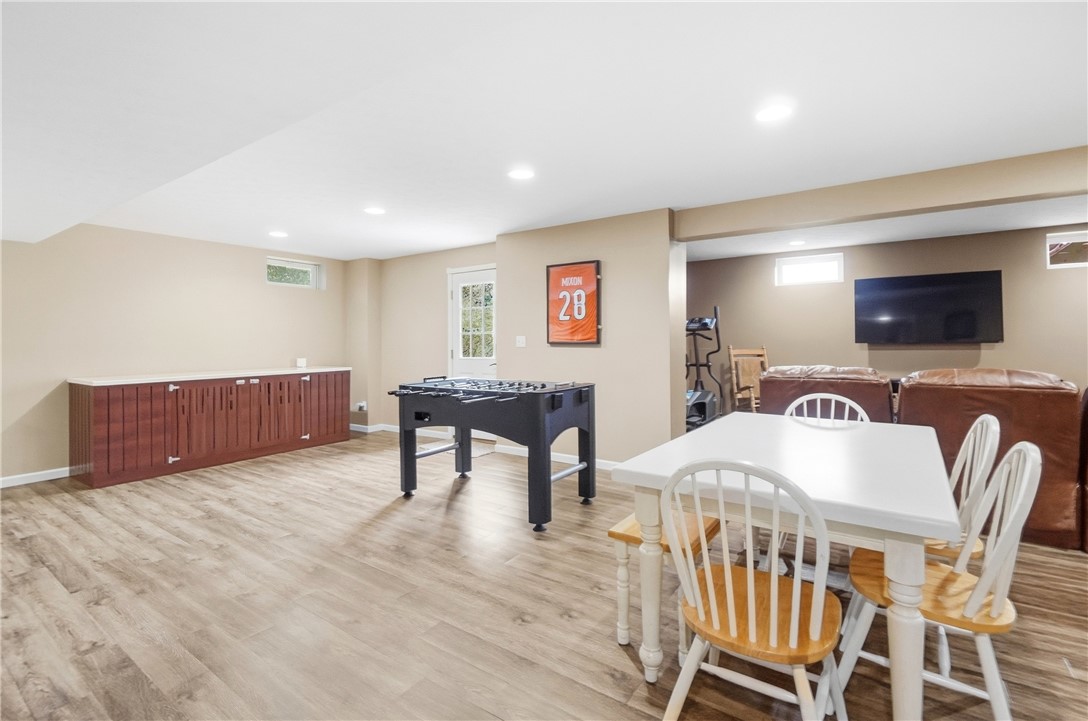 7452 Waterway Drive