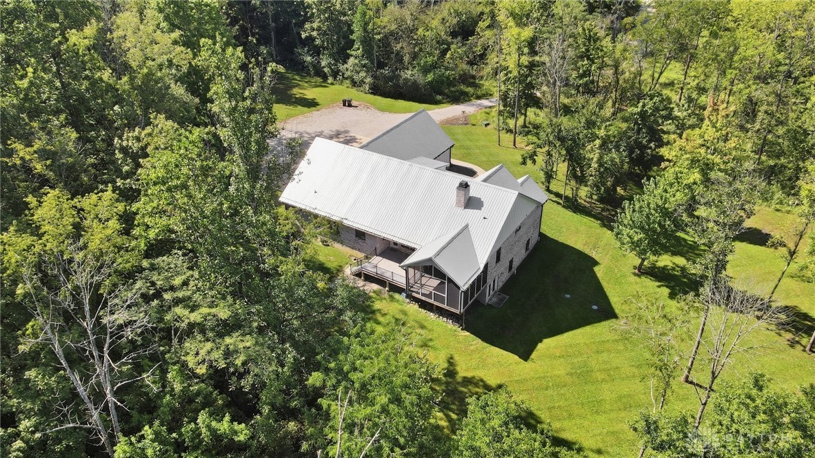 210 Blue Jay Way