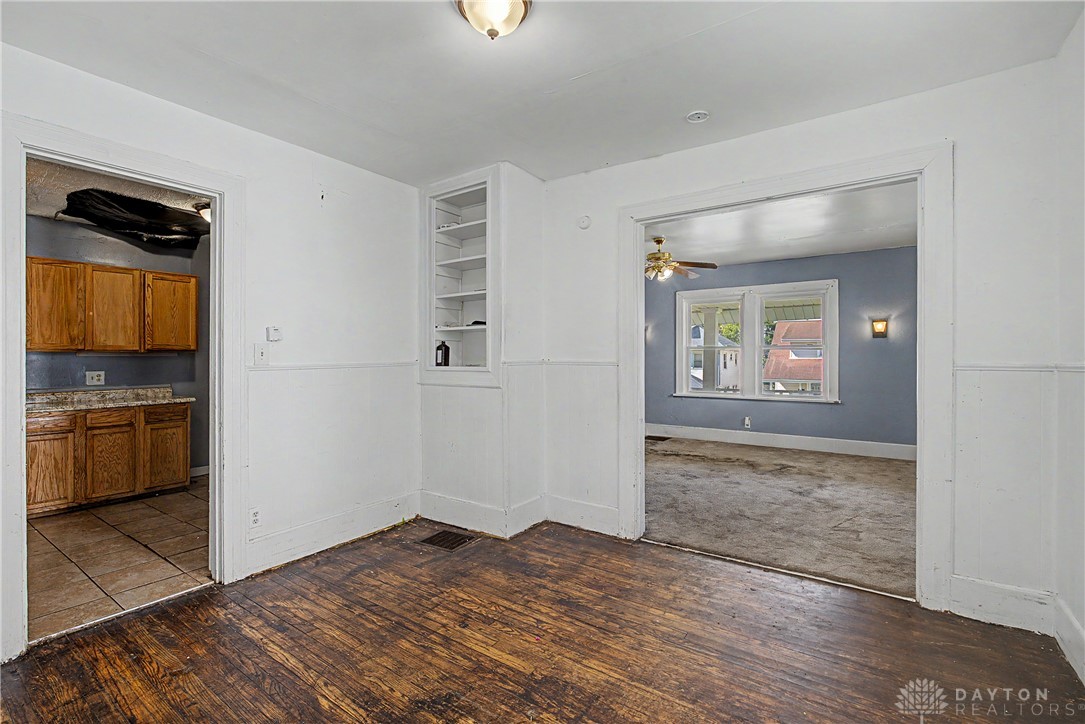 24 N Quentin Avenue