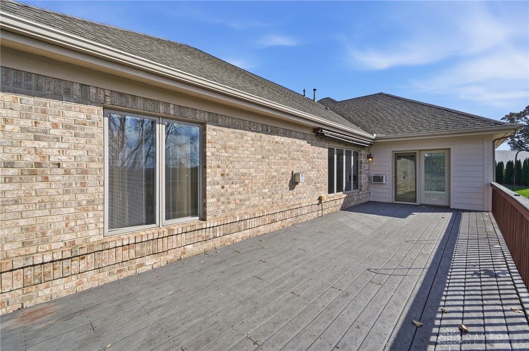 812 Valley View Point