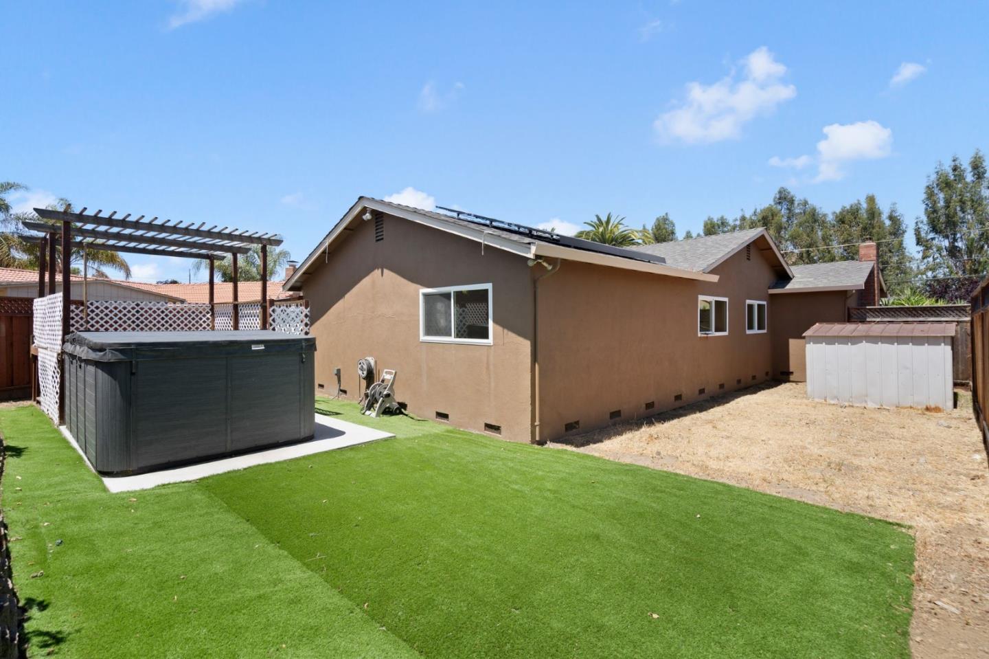 827 Feller AVE