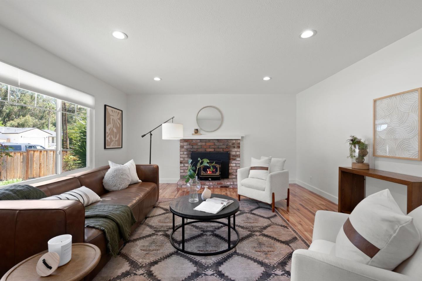 827 Feller AVE