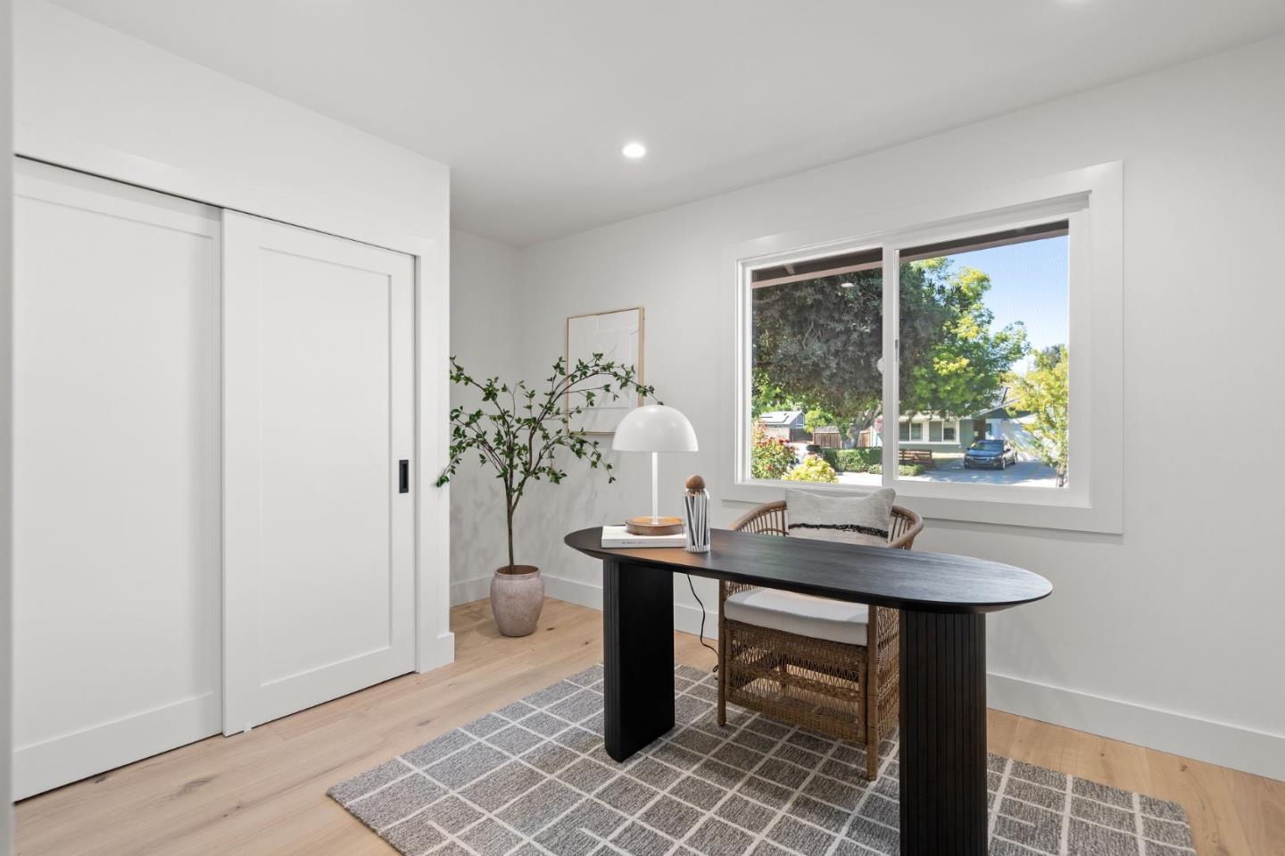 354 Allegan CIR