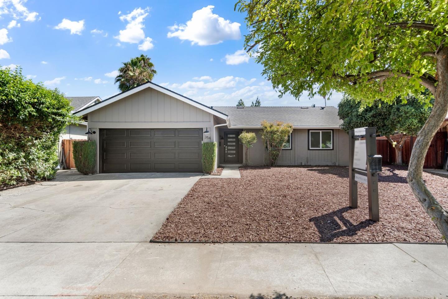 354 Allegan CIR