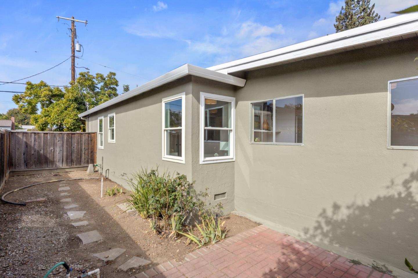 2888 Lantz AVE