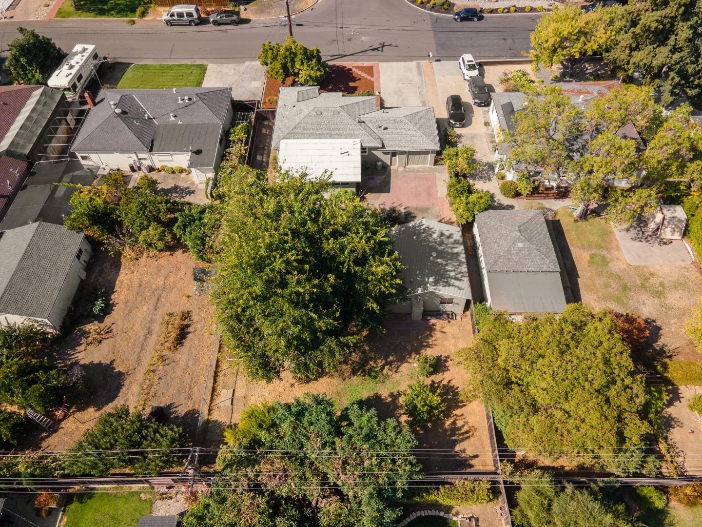 2888 Lantz AVE