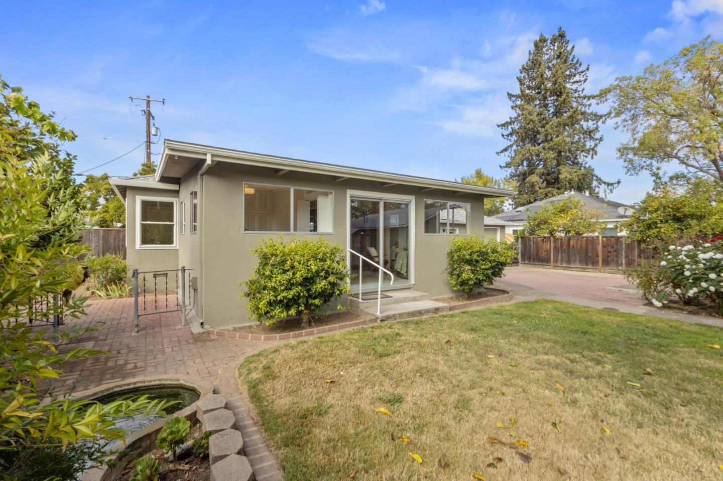 2888 Lantz AVE