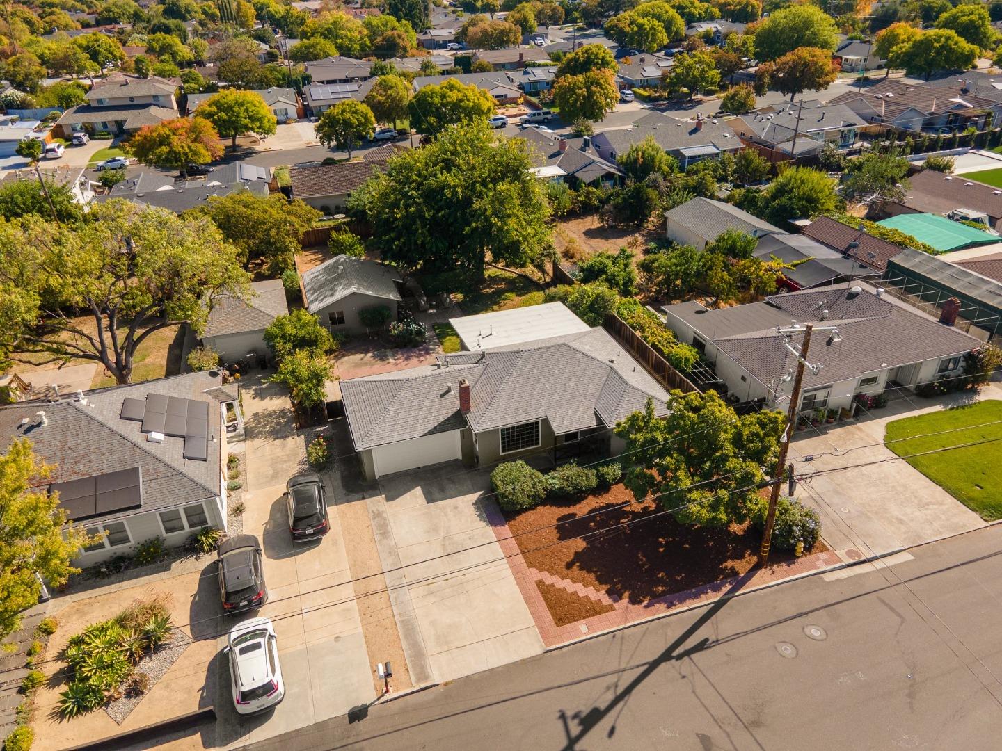 2888 Lantz AVE