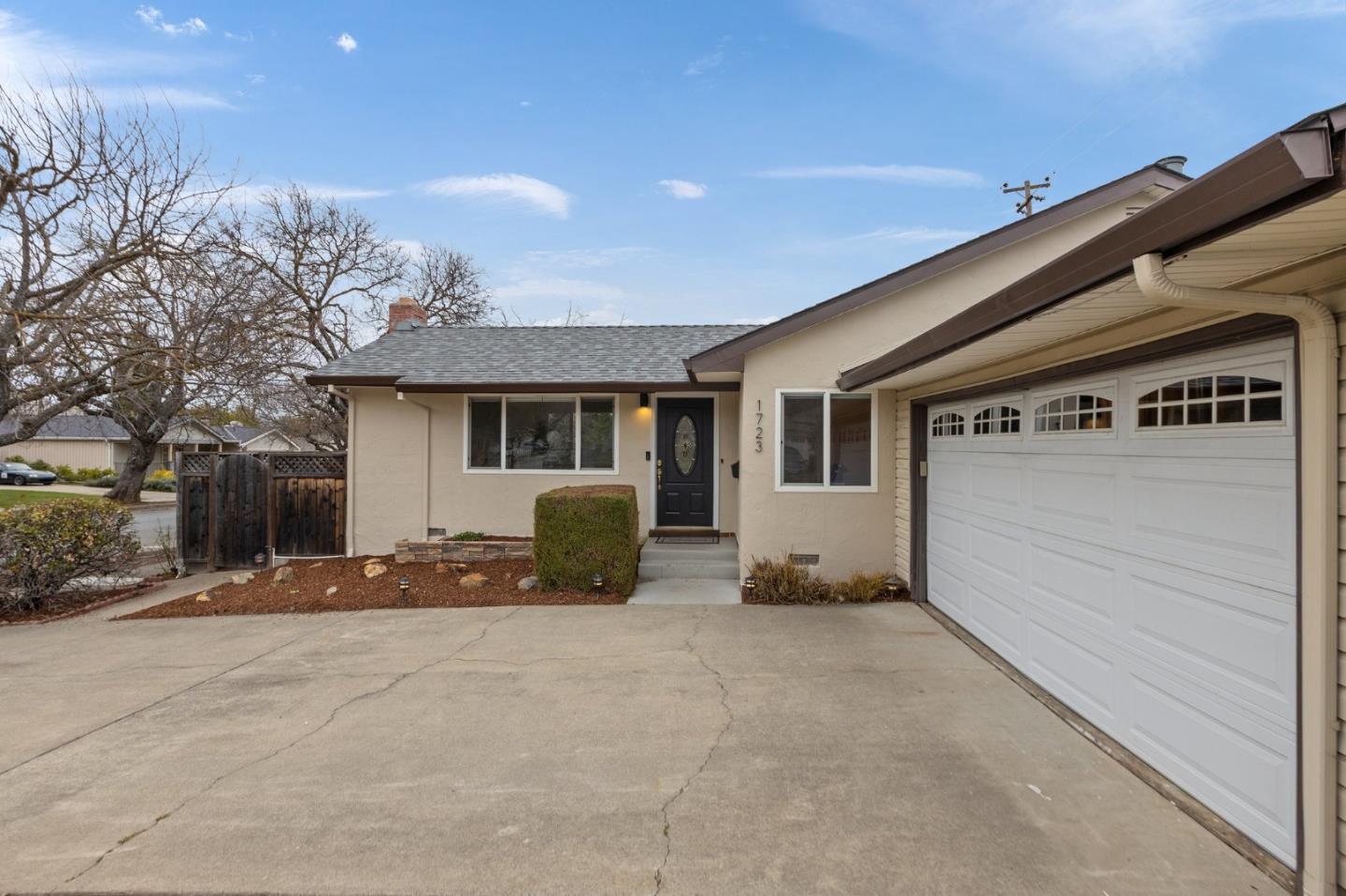 1723 Almond Blossom LN