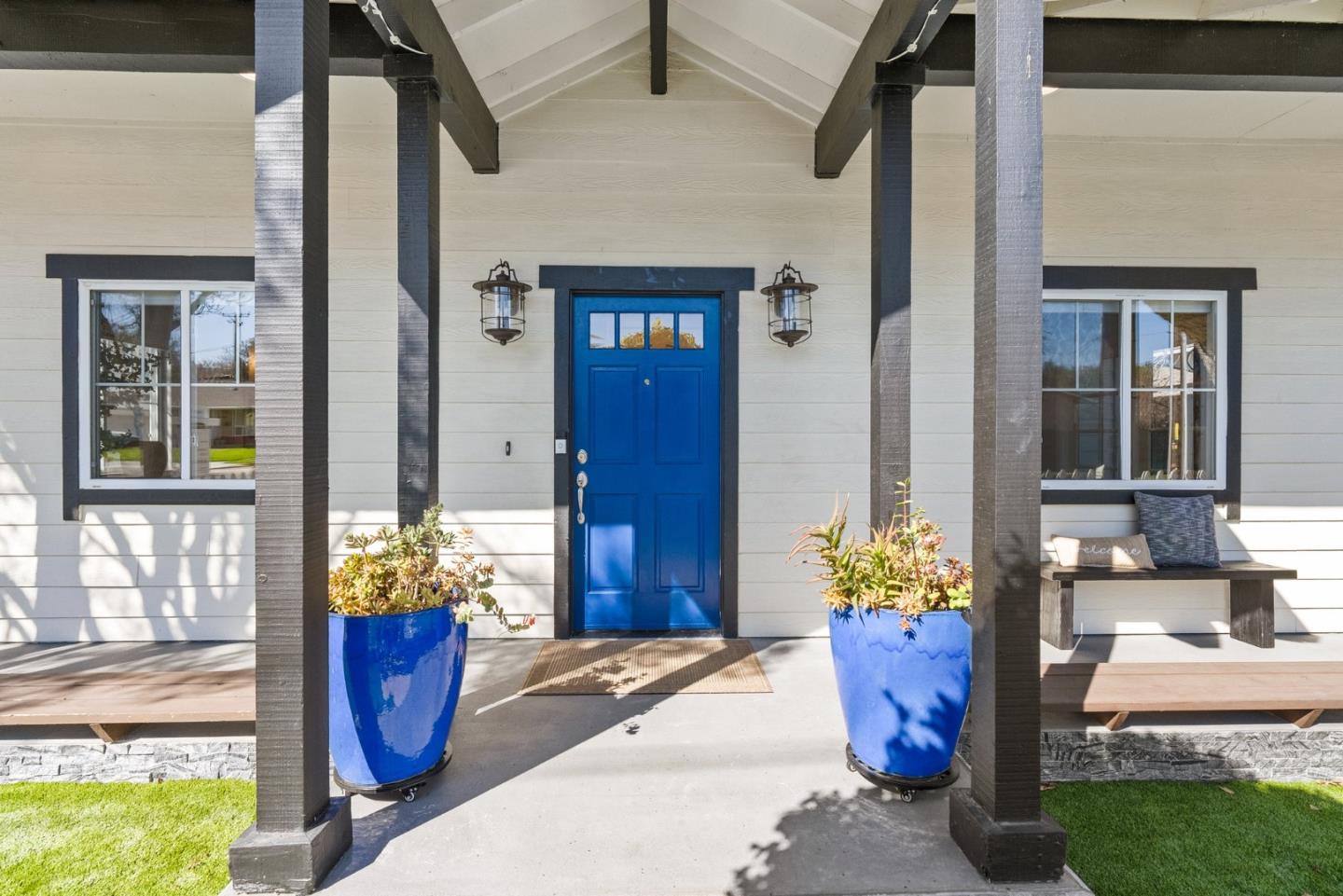 132 Della CT