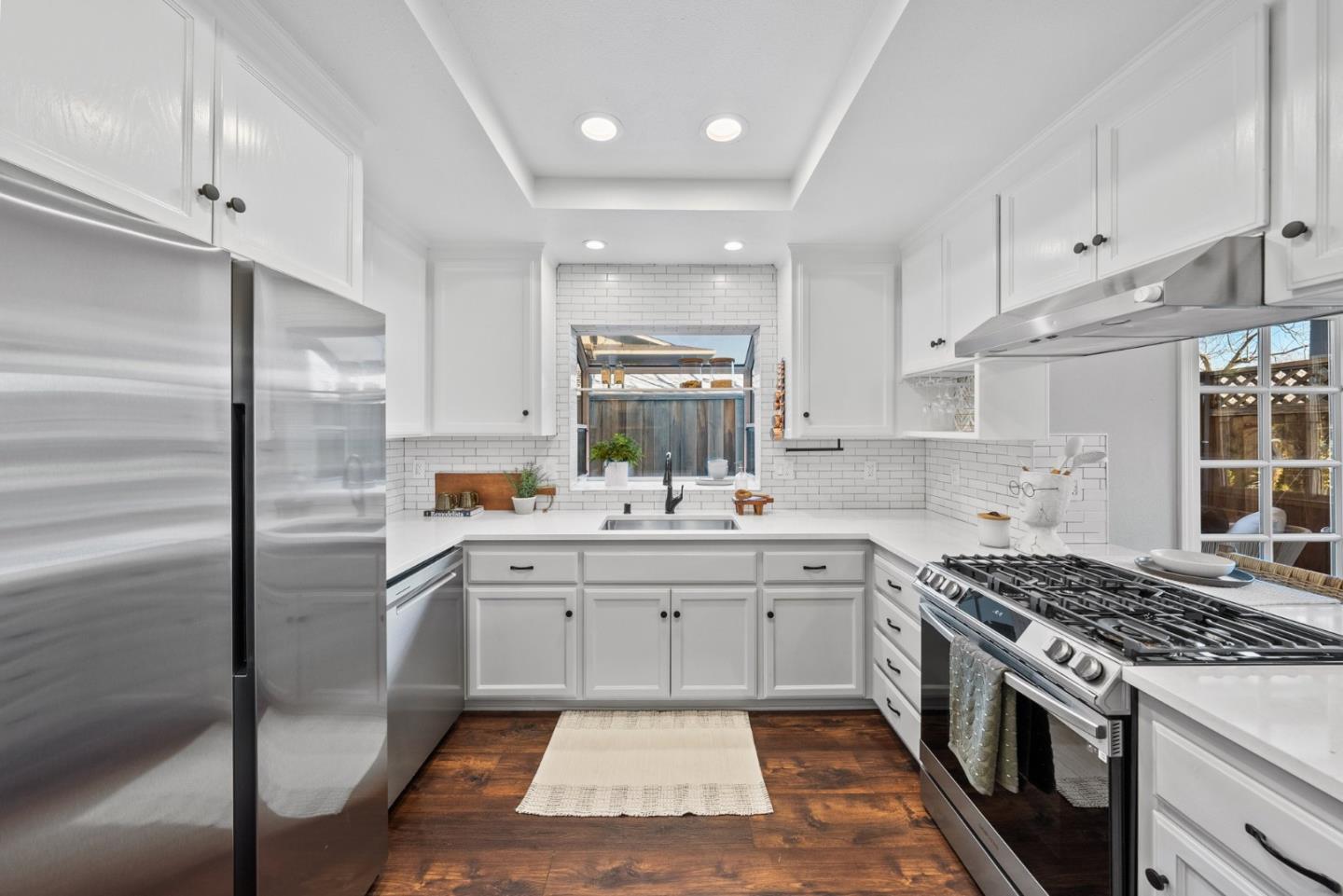 132 Della CT