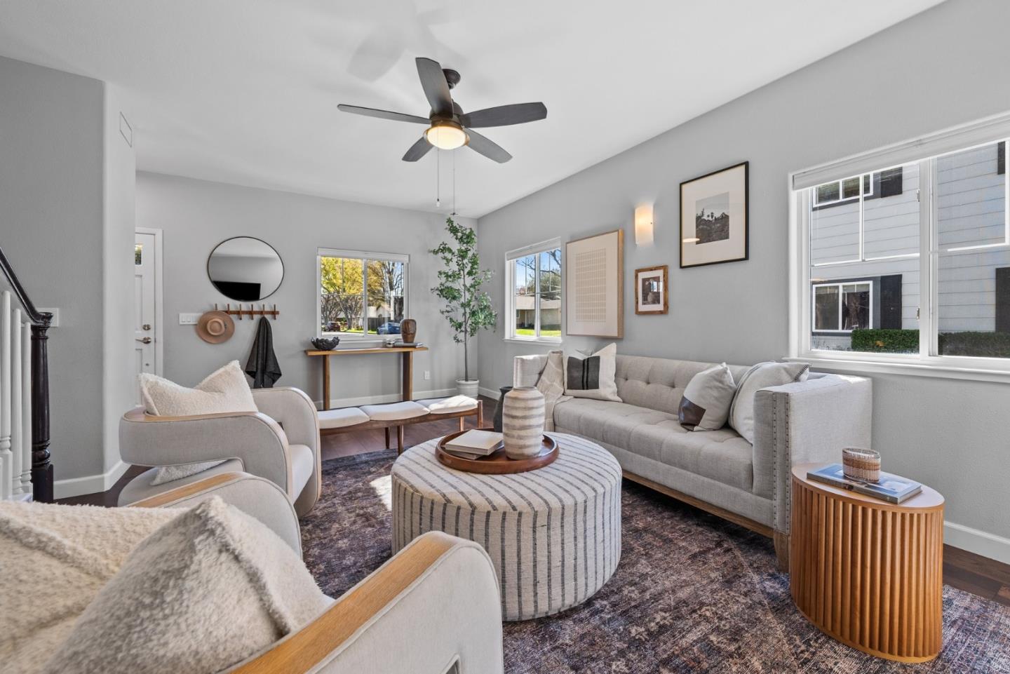 132 Della CT