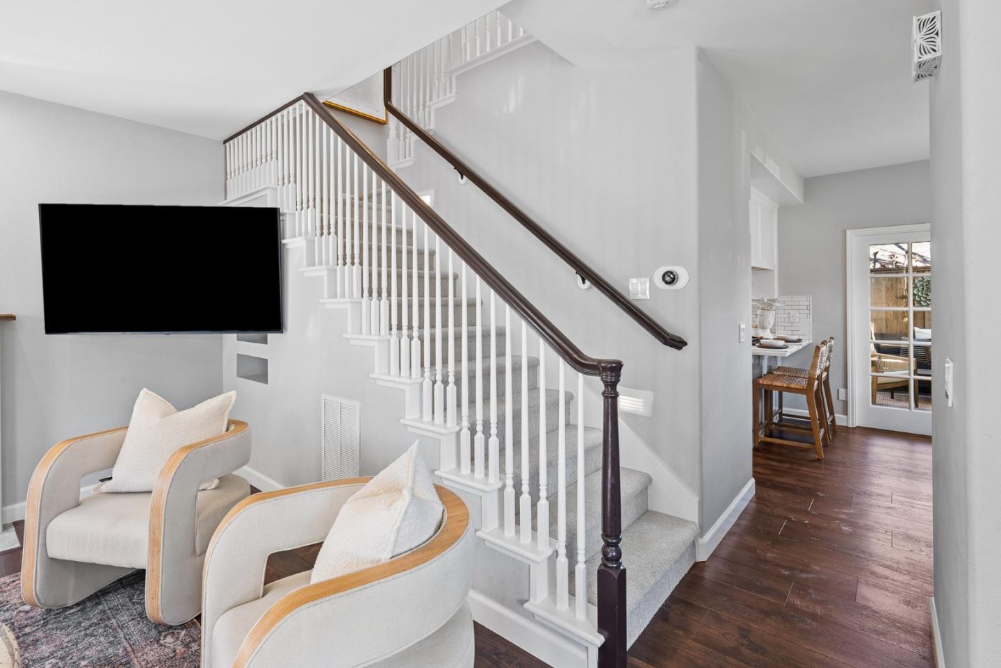 132 Della CT