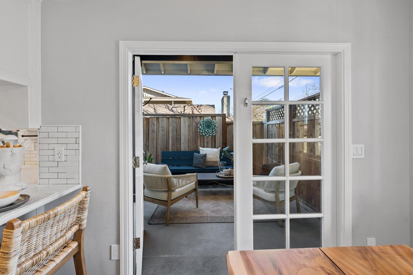 132 Della CT
