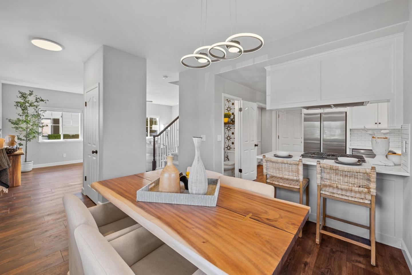 132 Della CT