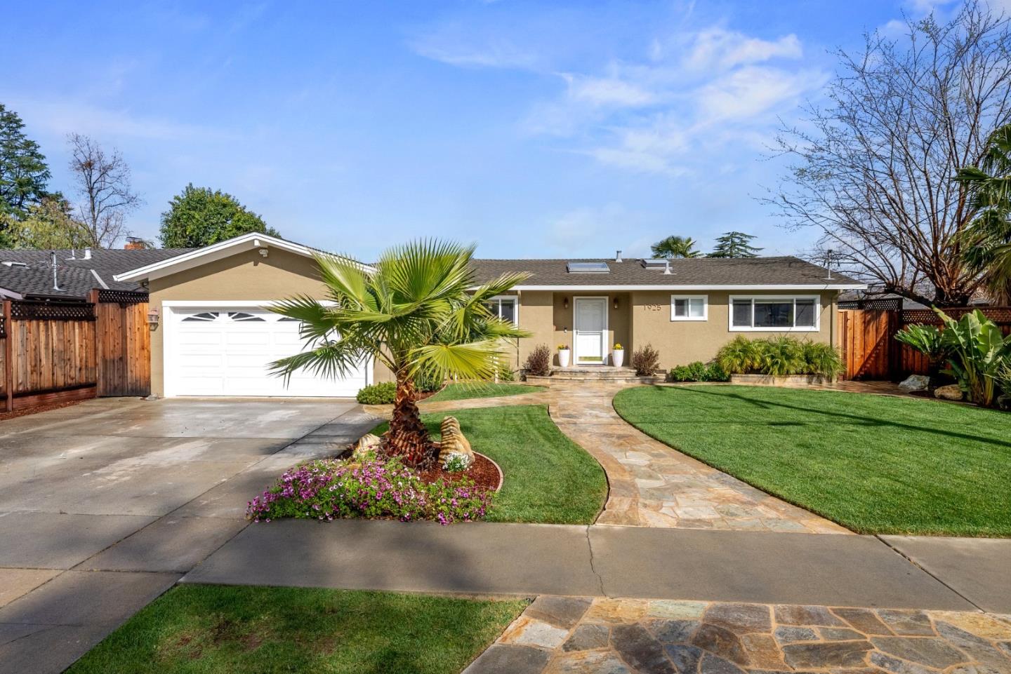 1925 Trenton DR