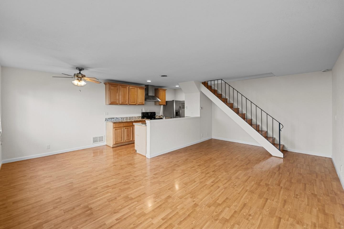 5492 Tradewinds Walkway 3