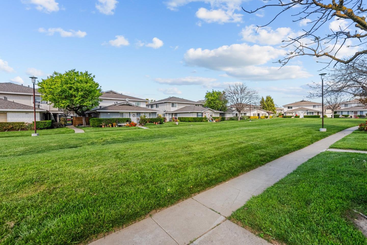 5492 Tradewinds Walkway 3