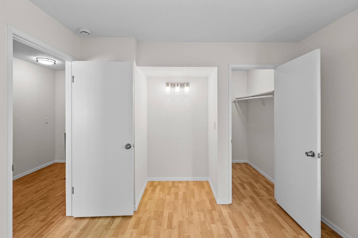 5492 Tradewinds Walkway 3