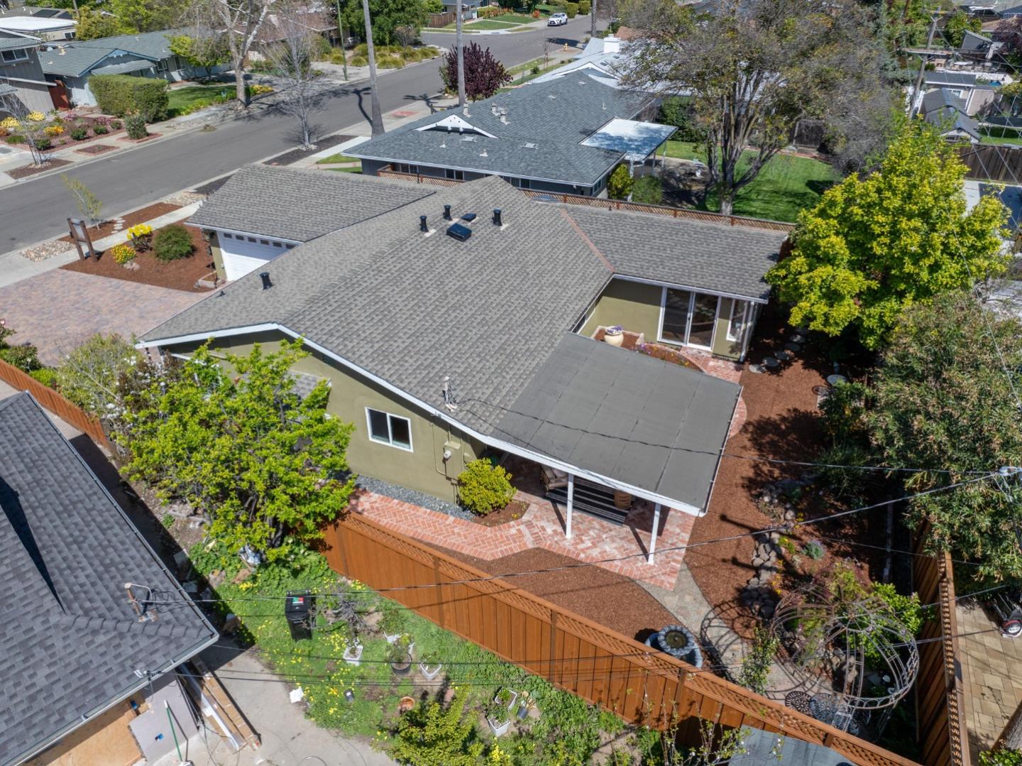 1478 Lamore DR