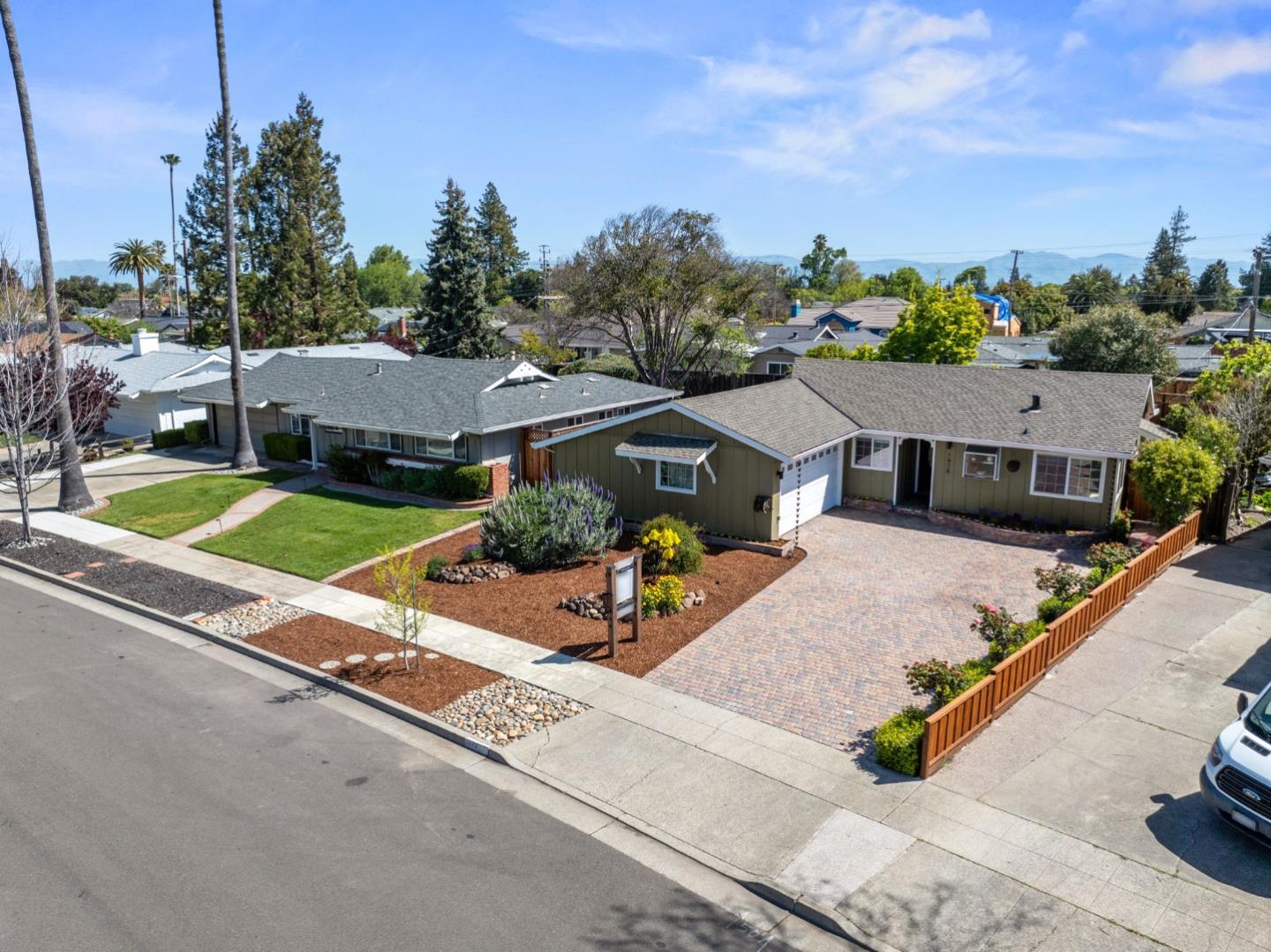 1478 Lamore DR