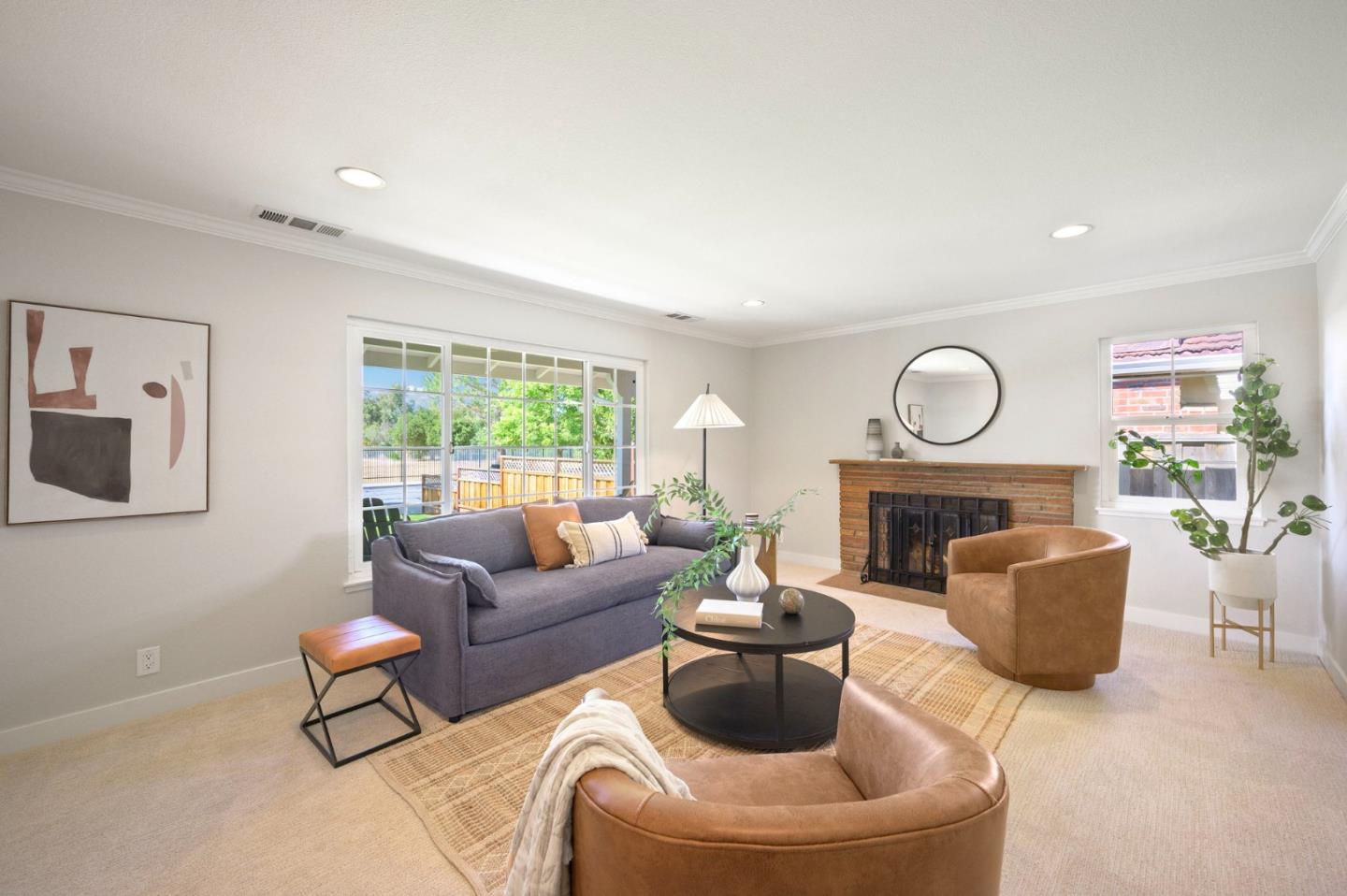 1682 Noreen Drive