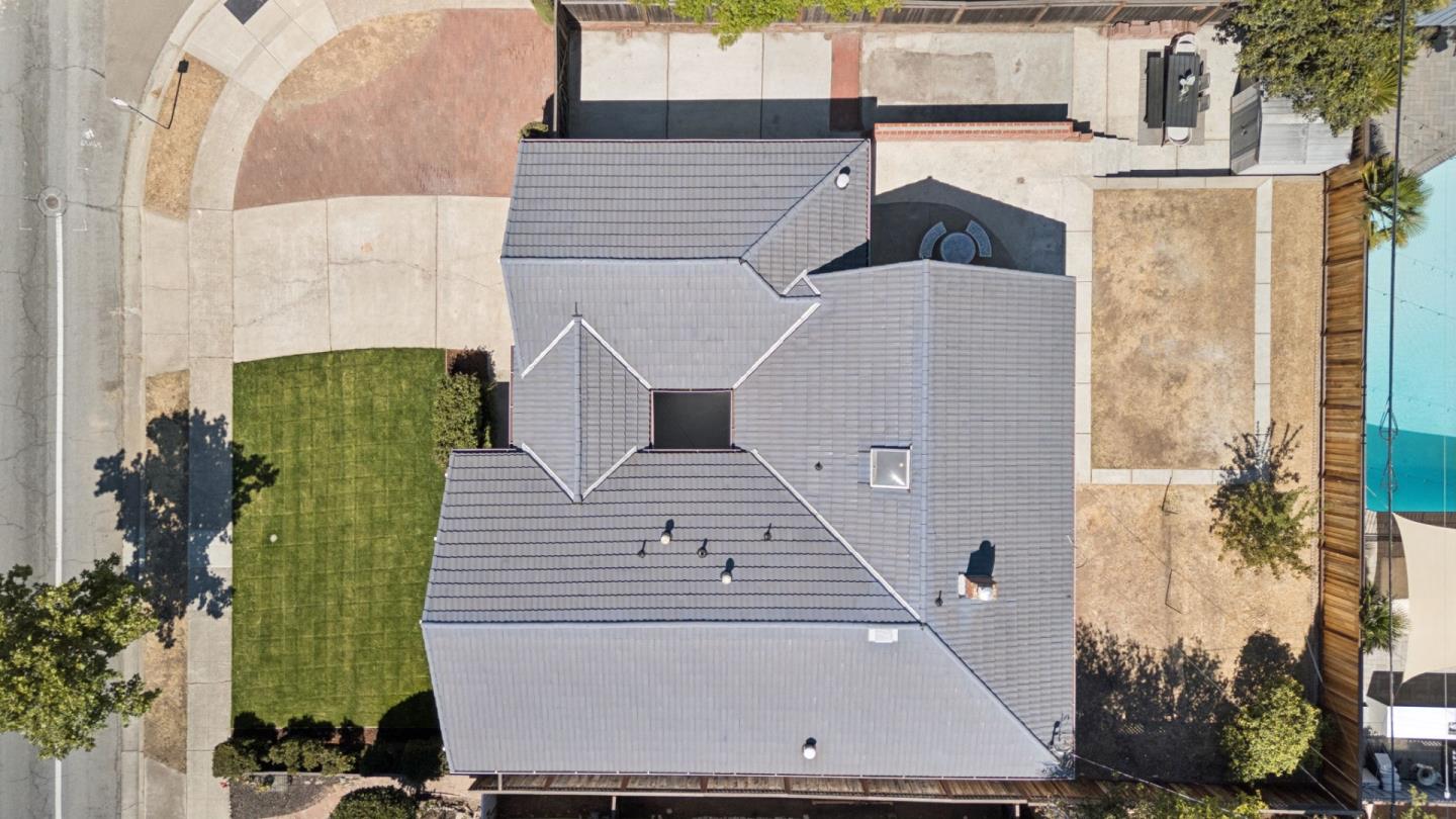 1639 Blossom Hill Road