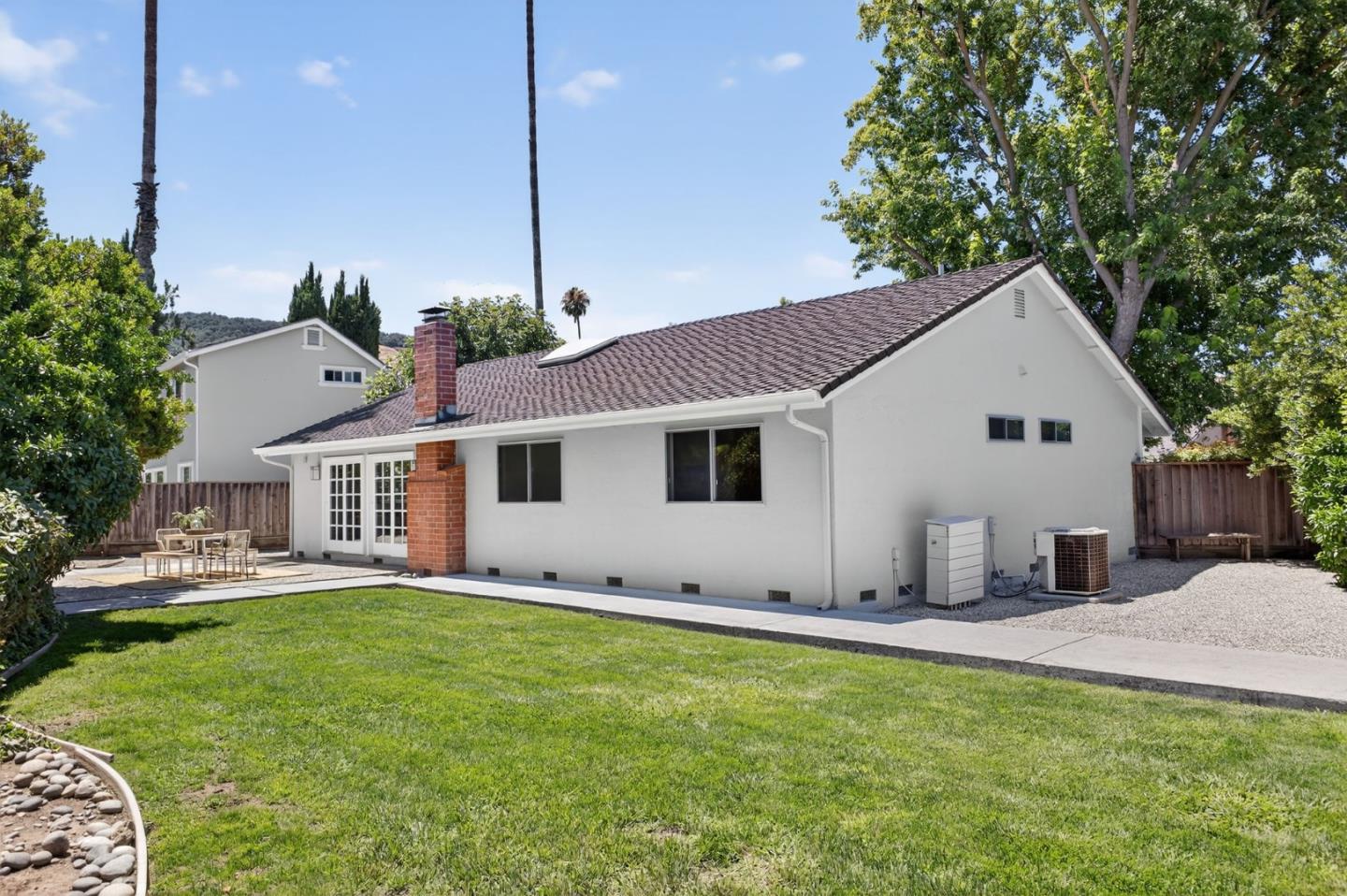 6340 Sponson Court