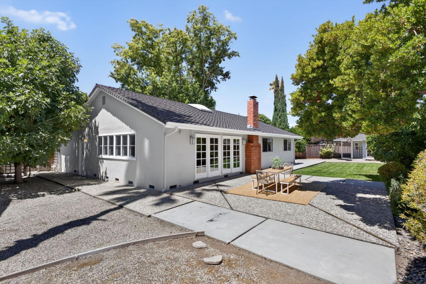 6340 Sponson Court