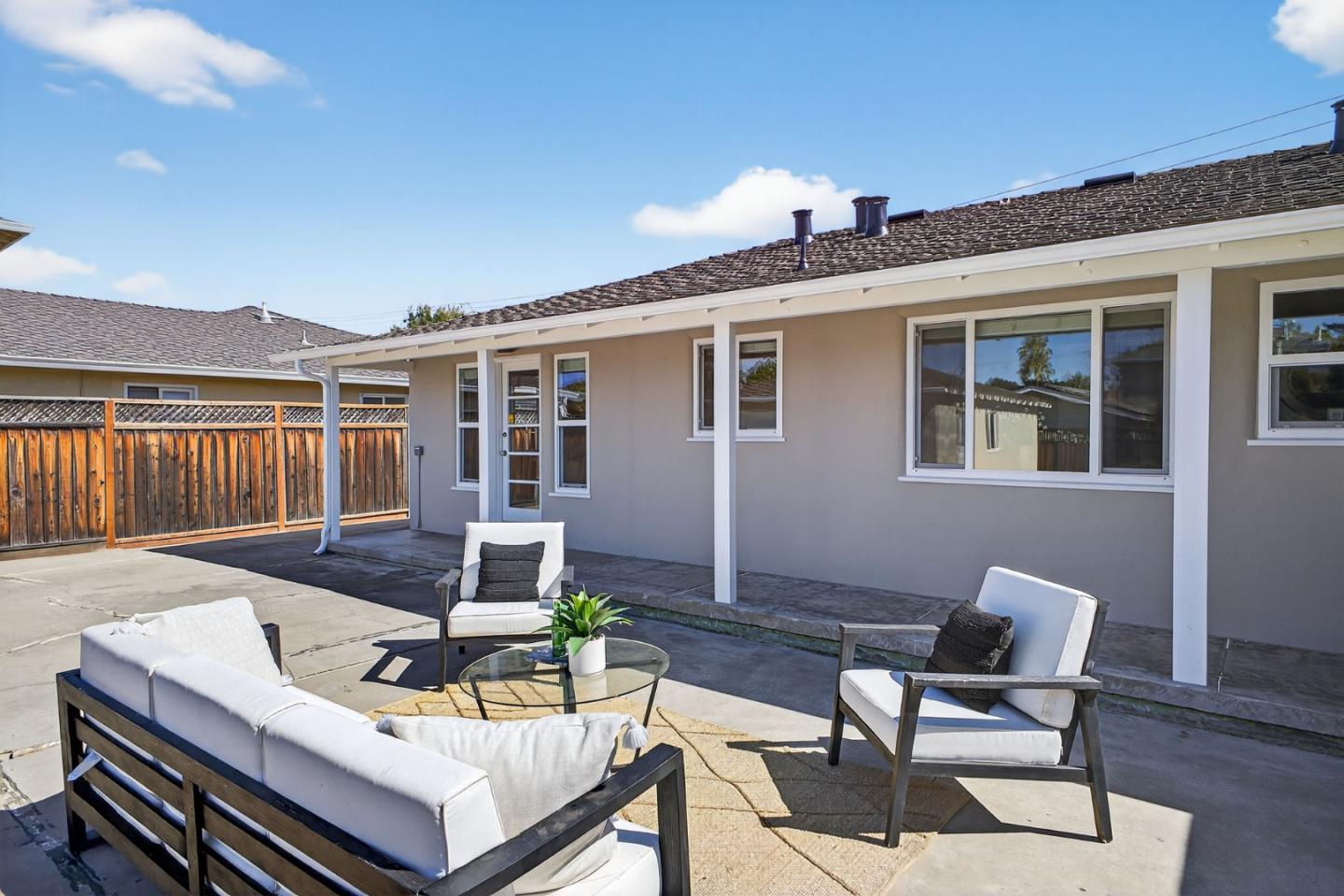 1737 Blackford Lane