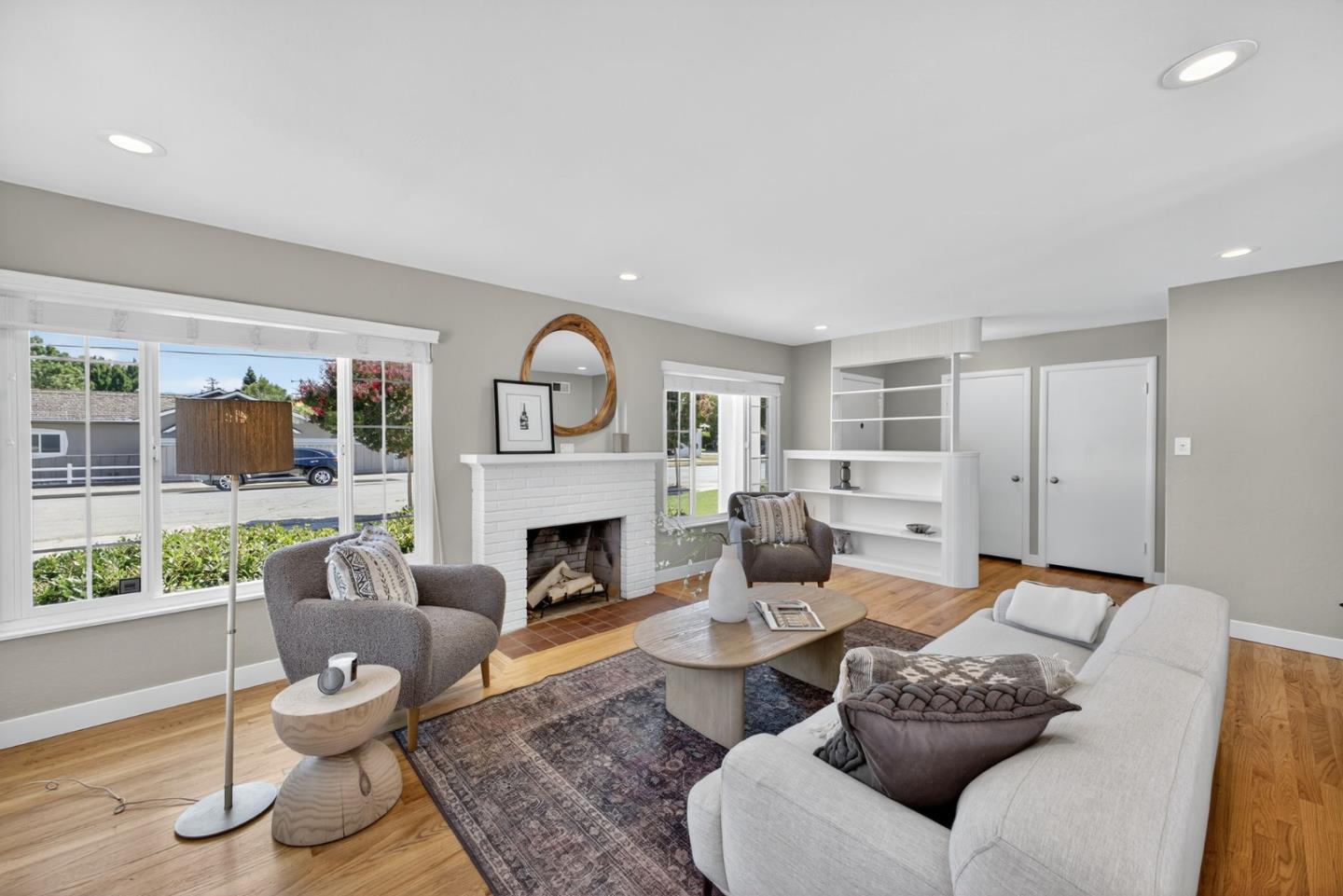 1737 Blackford Lane
