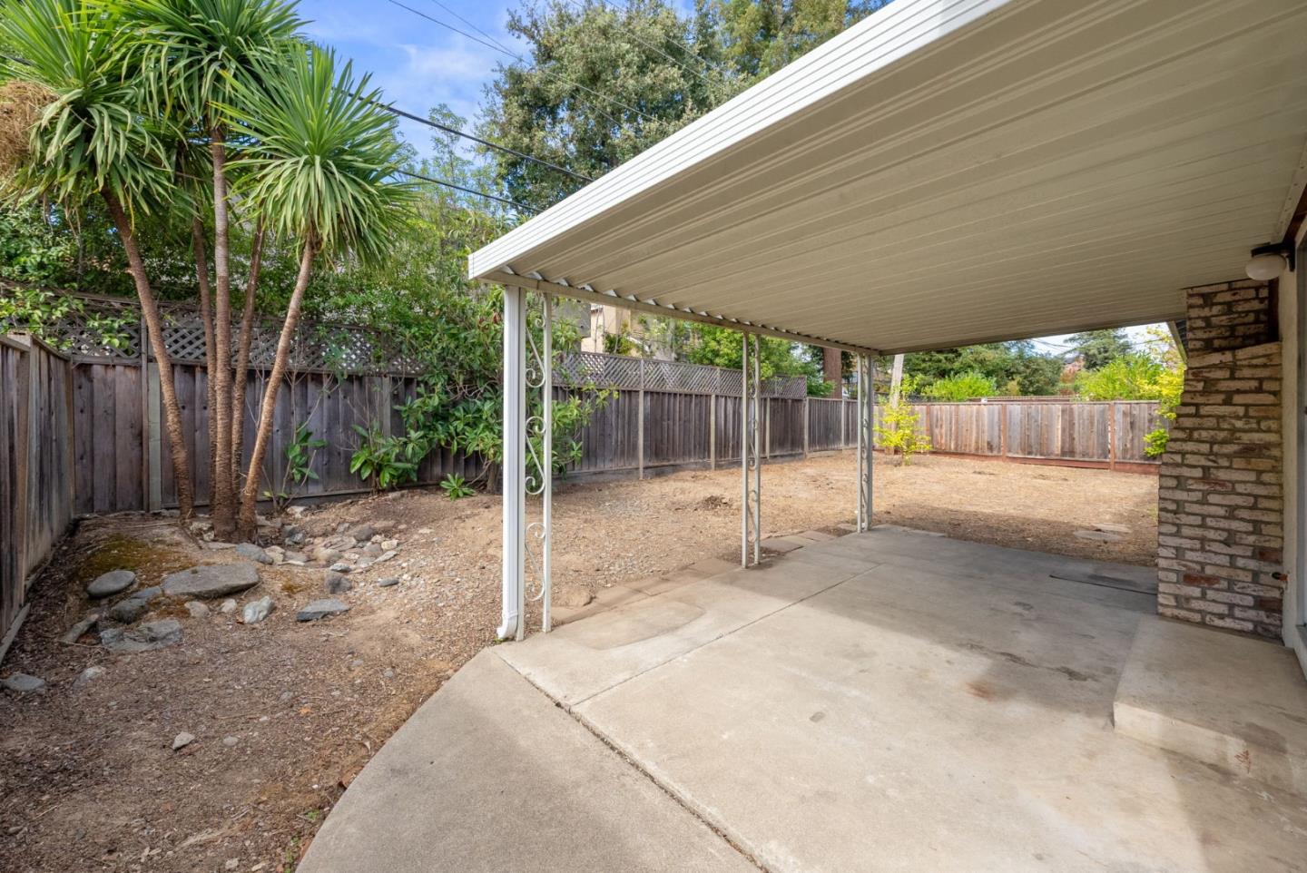 1579 Heron Avenue
