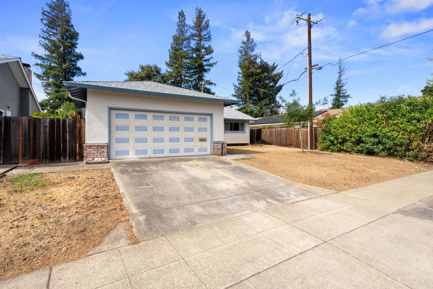 1579 Heron Avenue