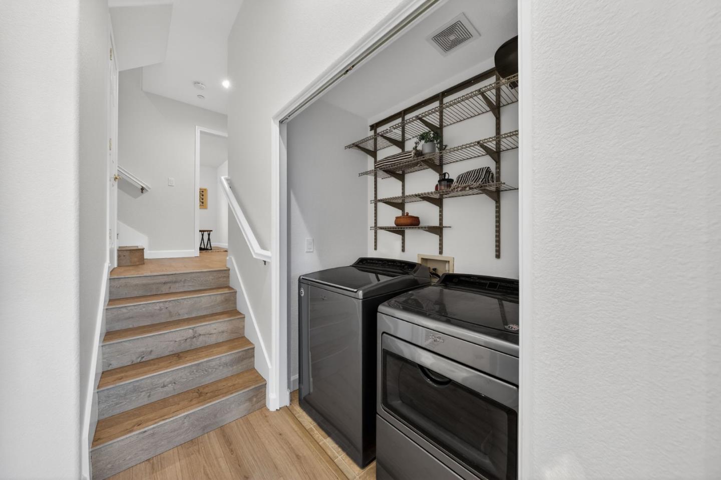 416 Tower Hill Avenue