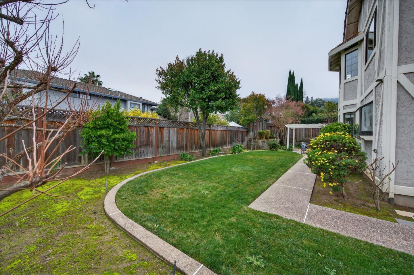 1168 Spring Hill Way