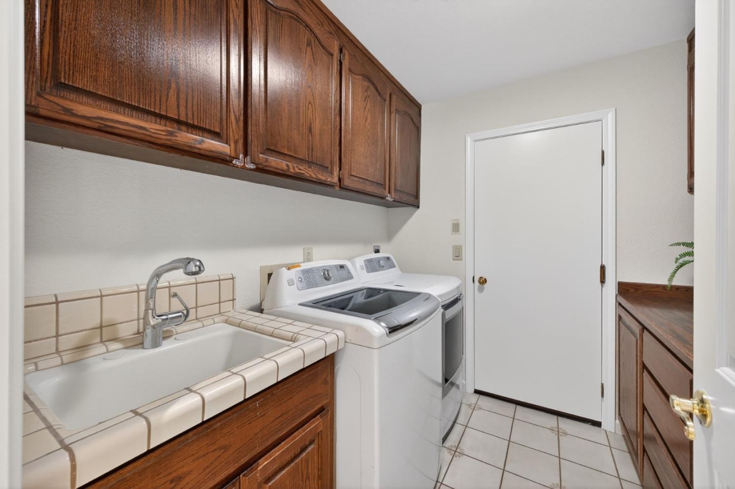 1168 Spring Hill Way